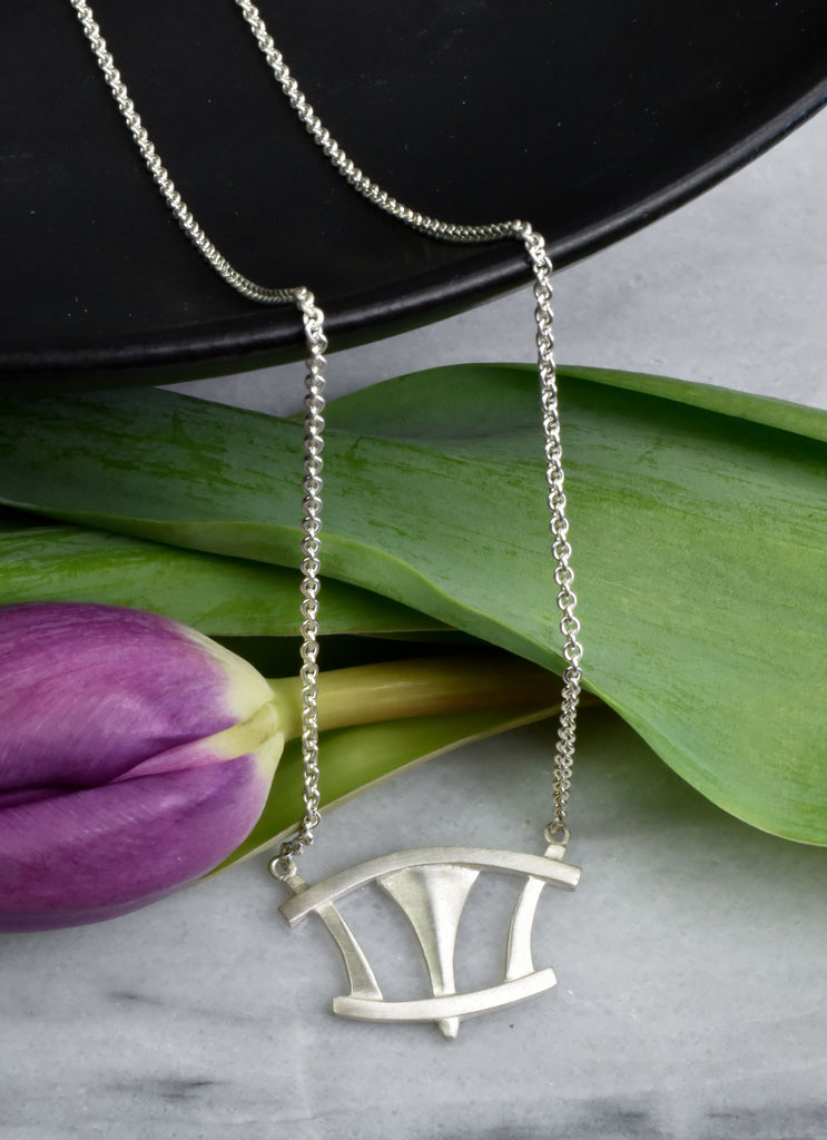 A Necklace that Makes a Big Impact with Minimal Effort!