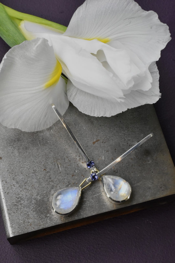 These moonstone earrings will draw you in!